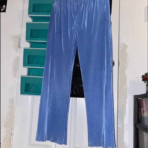 Soft pants for the tall lady’s out there - Picture 2 of 2